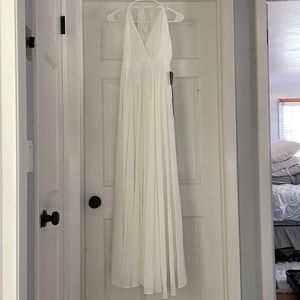 Lulus Celebrate the Moment size medium flowing dress. NWT.